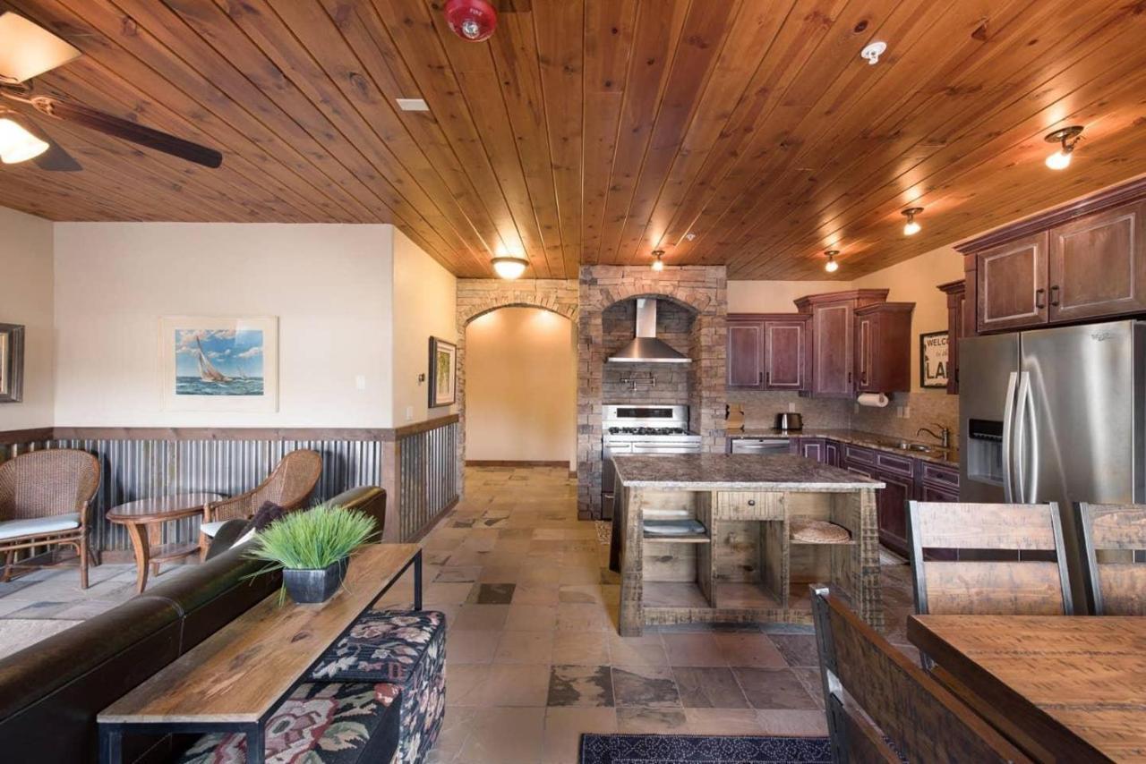 Timbercrest Downtown Lakeview Condo South By Casago Mccall - Donerightmanagement Eksteriør billede